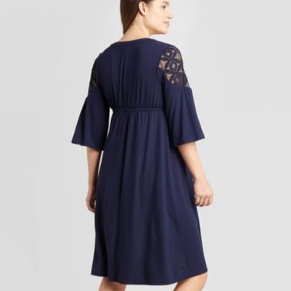 3/4 Sleeve Lace Yoke Knit Maternity Dress medium - Picture 2 of 3